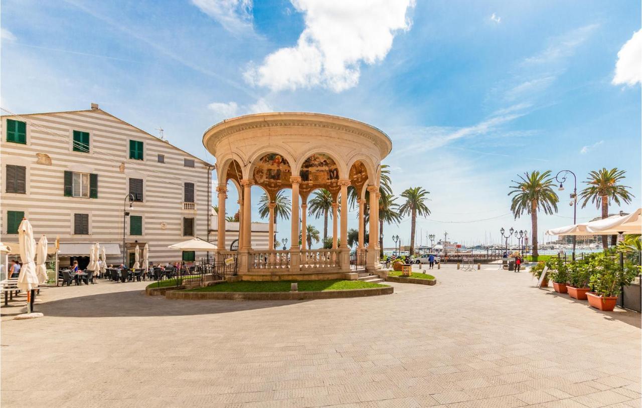 1 Bedroom Lovely Apartment In Rapallo Exteriör bild