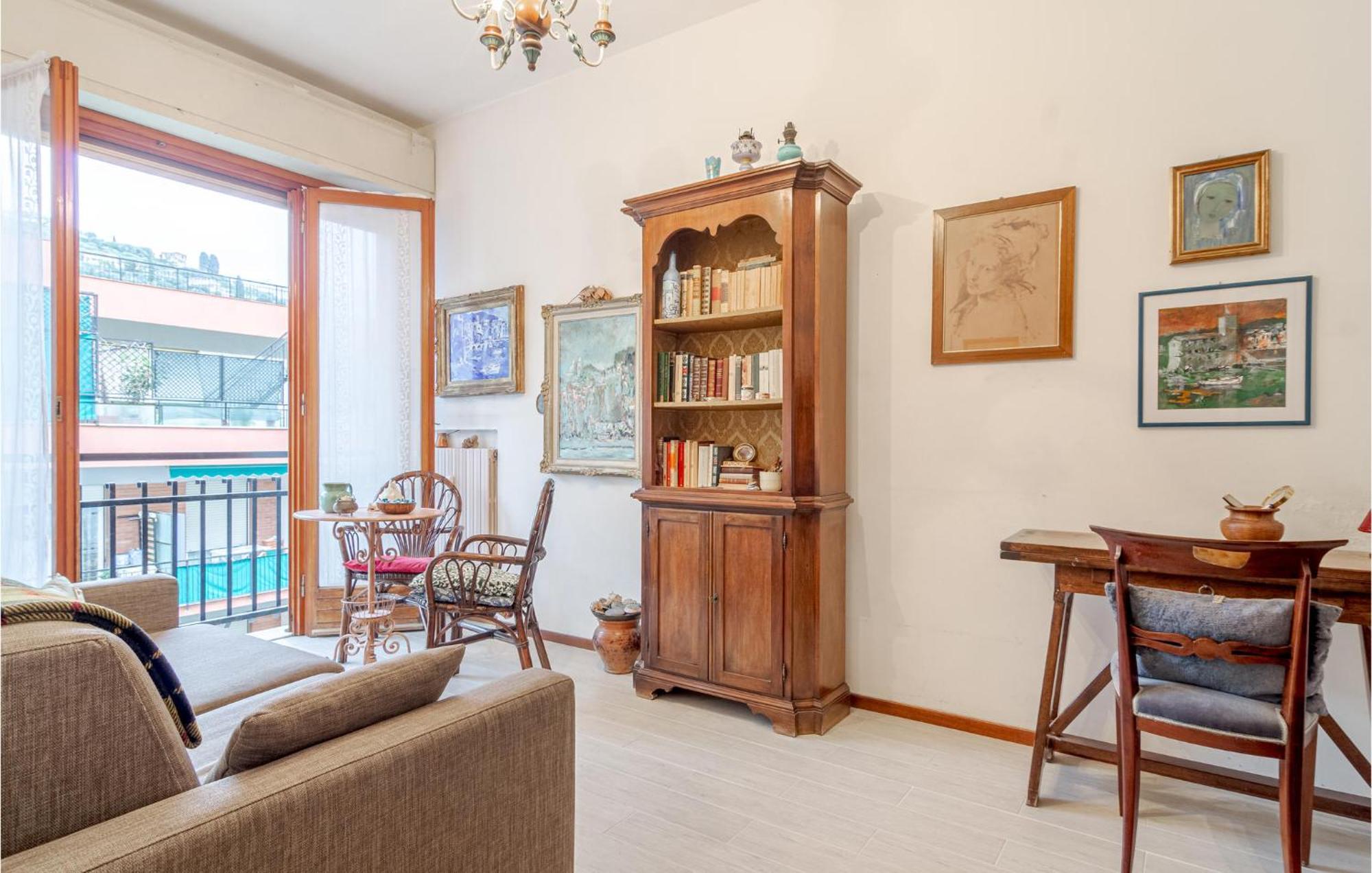 1 Bedroom Lovely Apartment In Rapallo Exteriör bild