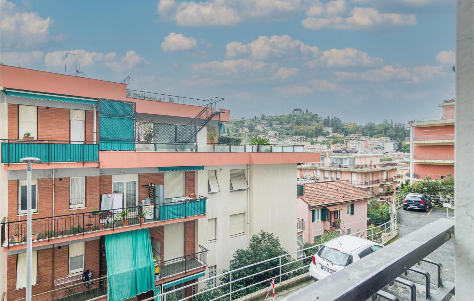 1 Bedroom Lovely Apartment In Rapallo Exteriör bild